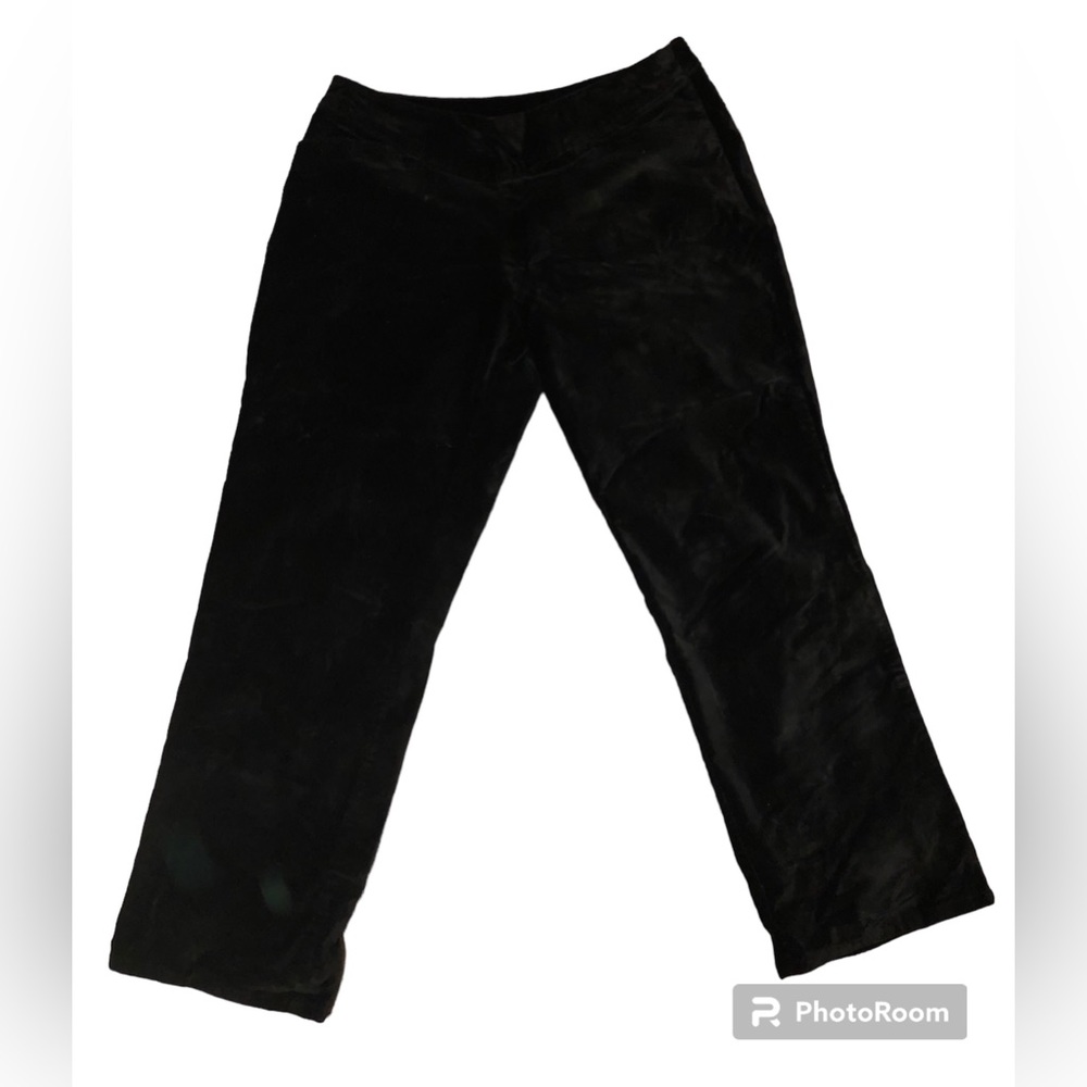 Black velvet Denim & Company size 16, side zip, straight leg pant trousers.